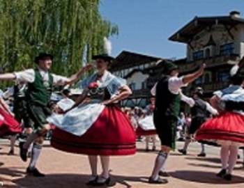 Bavarian dancers in Leavenworth, WA.